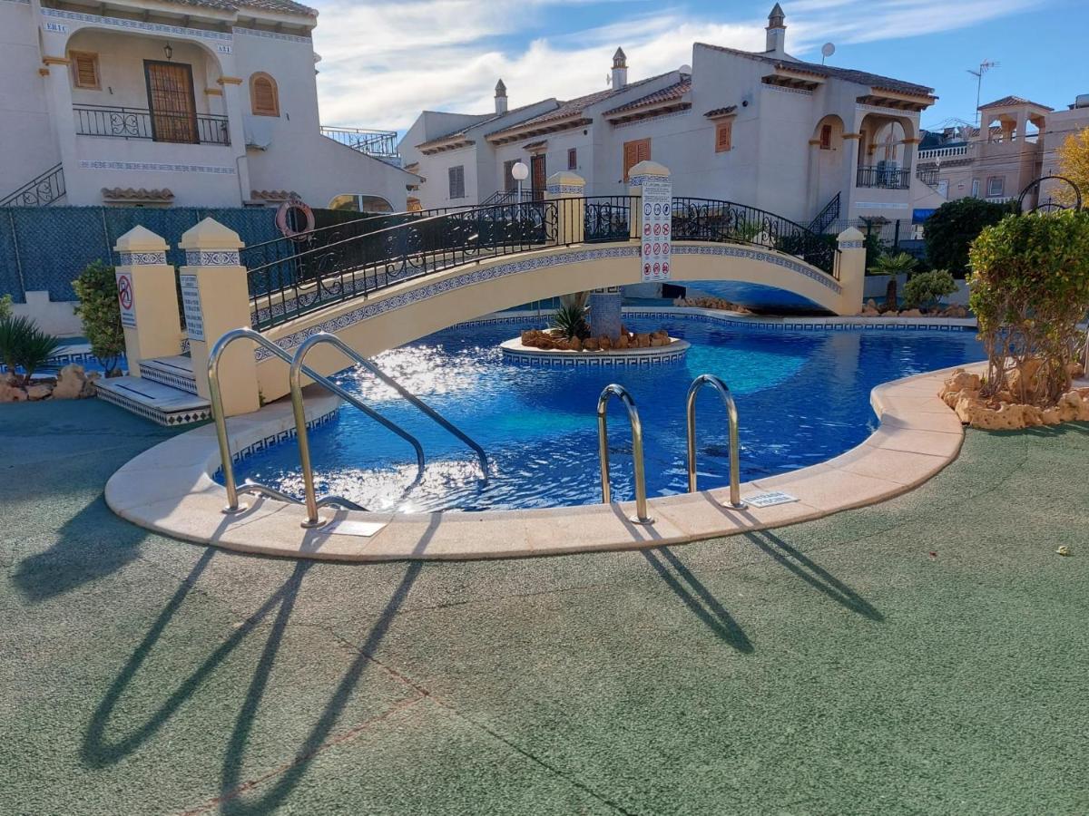 Casa Chloe, Urbanizacion Privada Βίλα Τορεβιέχα Εξωτερικό φωτογραφία