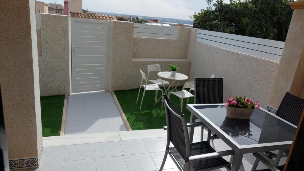 Casa Chloe, Urbanizacion Privada Βίλα Τορεβιέχα Εξωτερικό φωτογραφία